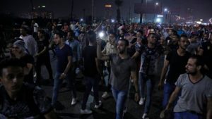 على وقع دعوة لمليونية في الداخل