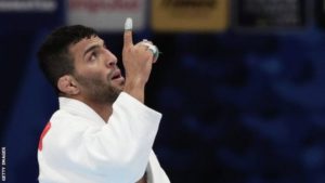 لاعب جودو إيراني يخشى العودة لبلاده بسبب رفضه الانسحاب من بطولة العالم في اليابان
