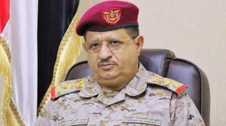 نجاة وزير الدفاع اليمني من هجوم