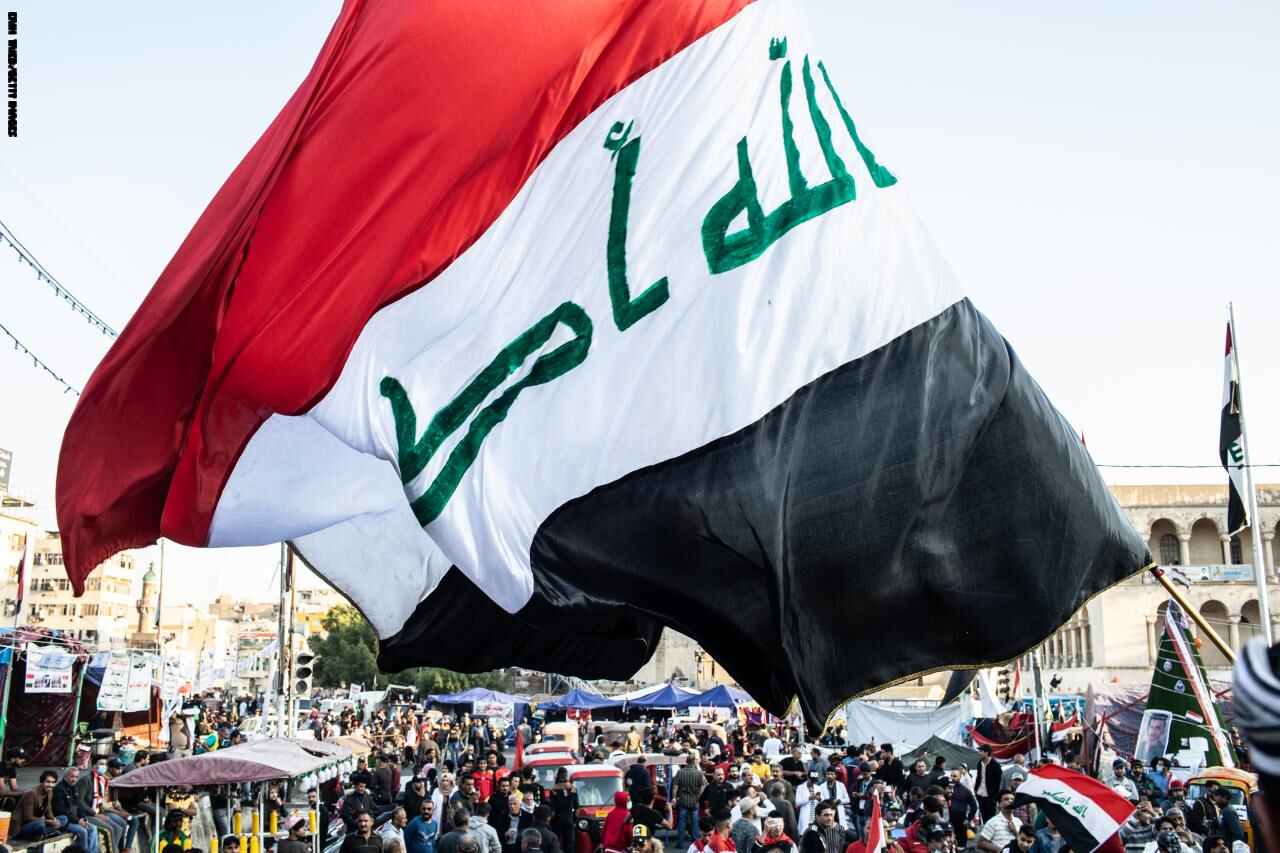 احتفالات بالعراق بعد إعلان عبد المهدي نيته الاستقالة