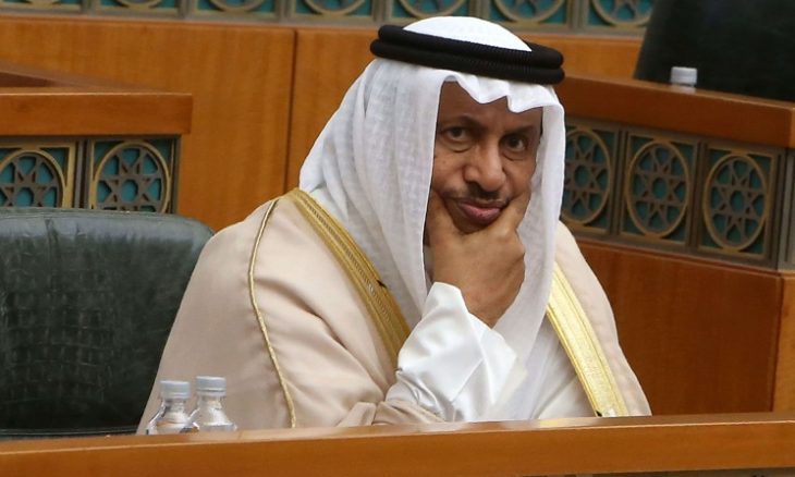 الحكومة الكويتية تستقيل بسبب خلافات واتهامات بهدر المال العام