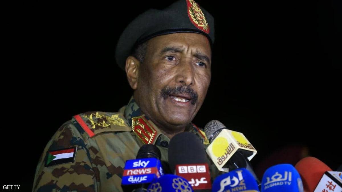 البرهان يشكر الإمارات على دعمها للسودان