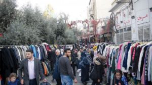 الليرة السورية تتهاوى على وقع احتجاجات العراق ولبنان