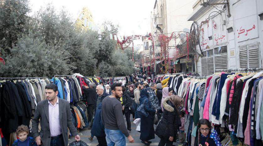الليرة السورية تتهاوى على وقع احتجاجات العراق ولبنان