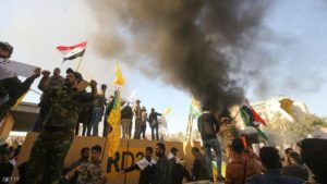 جرحى باقتحام سفارة أميركا ببغداد