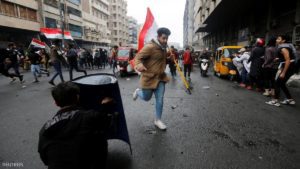 العراق.. قتلى وجرحى بتجدد الاشتباكات في بغداد