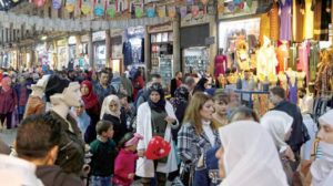زحمة وبكاء في شوارع دمشق بانتظار «كورونا»