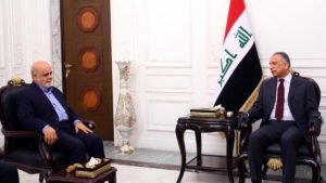 الكاظمي خلال استقباله سفير إيران
