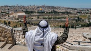 المسجد الأقصى يفتح أبوابه للمصلين بعد عيد الفطر