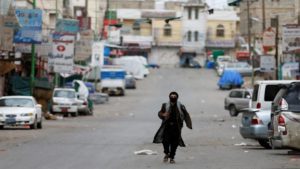 للضغط على الحوثيين.. الصحة العالمية تعلق نشاطها باليمن