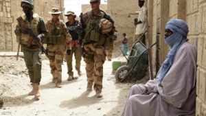 الجيش الفرنسي يعلن قتل زعيم القاعدة في بلاد المغرب