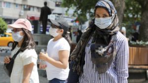 تركيا تستأنف الطيران الدولي تدريجياً وتدعو ألمانيا إلى إلغاء تحذير السفر