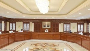 سلطنة عمان تعلن إعادة فتح المراكز التجارية وبعض الأنشطة
