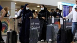 الإمارات تلزم جميع القادمين بإجراء فحص كورونا
