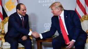 السيسي وترامب يتوافقان على وقف إطلاق النار في ليبيا