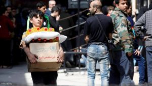 يهدد السوريين بالجوع