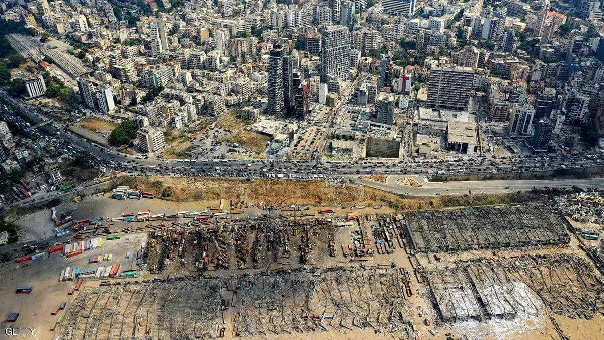 ترامب وماكرون يبحثان إرسال مساعدة فورية إلى لبنان