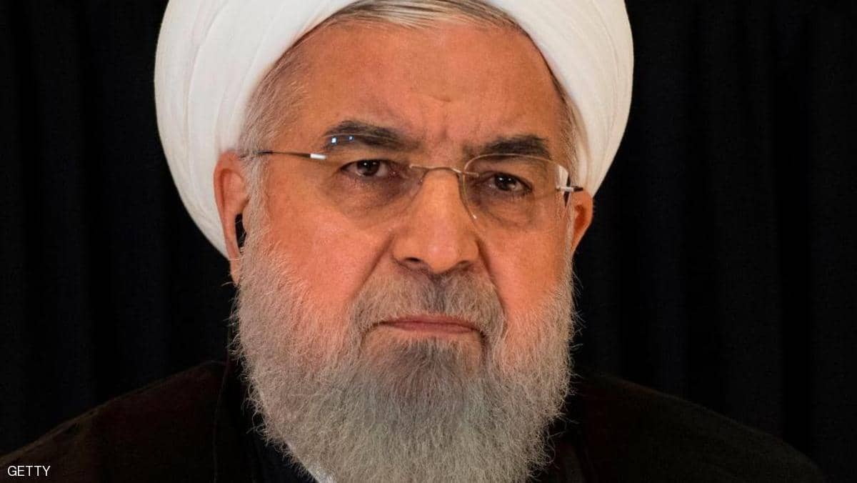 روحاني في عين العاصفة بعد إشادته باحتكار الحكومة للبث بإيران