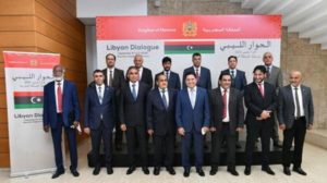 الحوار الليبي يبحث رئاسة الحكومة وإعادة هيكلة «المجلس الرئاسي»