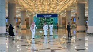 السعودية ترفع القيود عن سفر مواطنيها اعتبارا من يناير