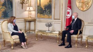 تونس تعرض استضافة حوار وطني ليبي لحل الأزمة
