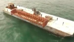 نيويورك تلقي أطنانا من السكك الحديدية بالمحيط.. والهدف رائع
