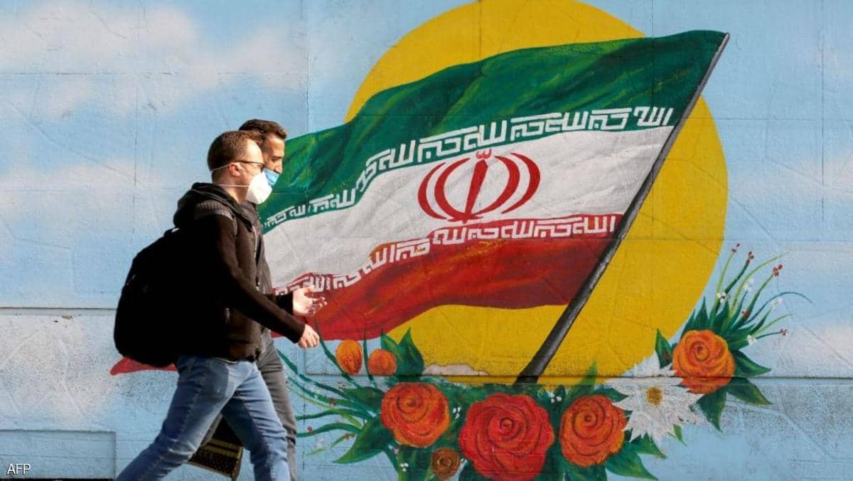 إيران توسع نطاق حظر التجول حفاظا على تراجع كورونا