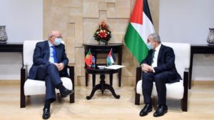 رئيس الوزراء الفلسطيني يدعو إلى تحالف دولي لإحياء عملية السلام