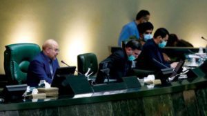 البرلمان الإيراني يلزم مرشحي الرئاسة تقديم برنامج إلى «صيانة الدستور»