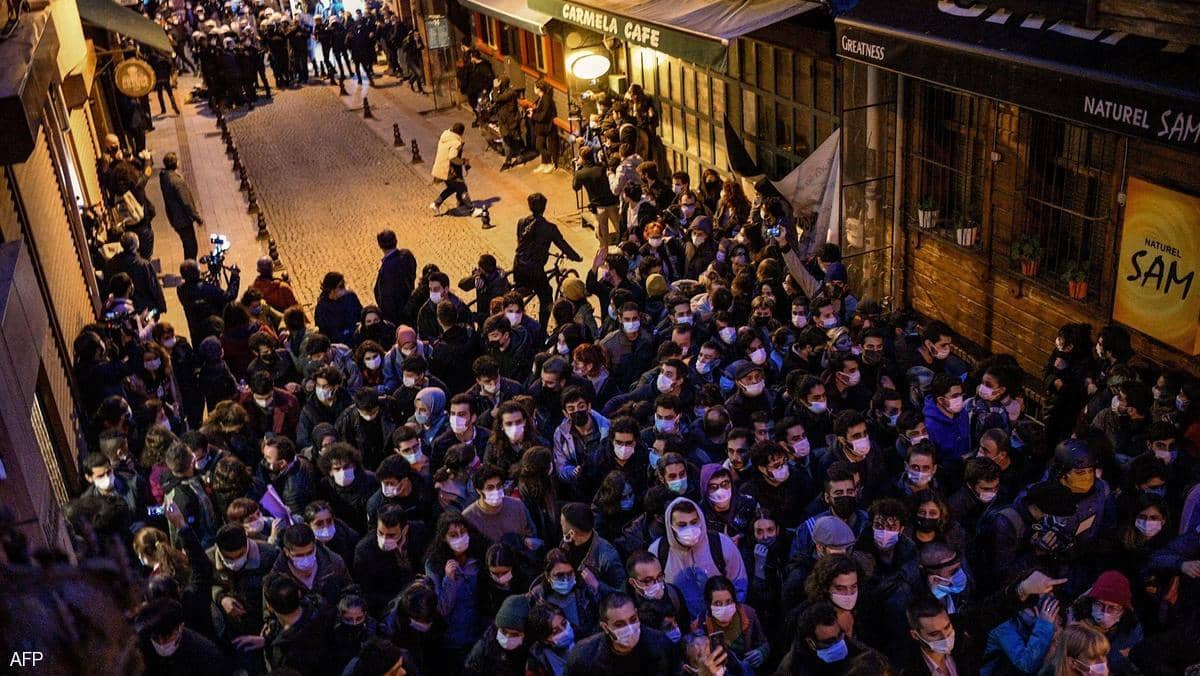 أردوغان يتعهد بعدم الرحمة