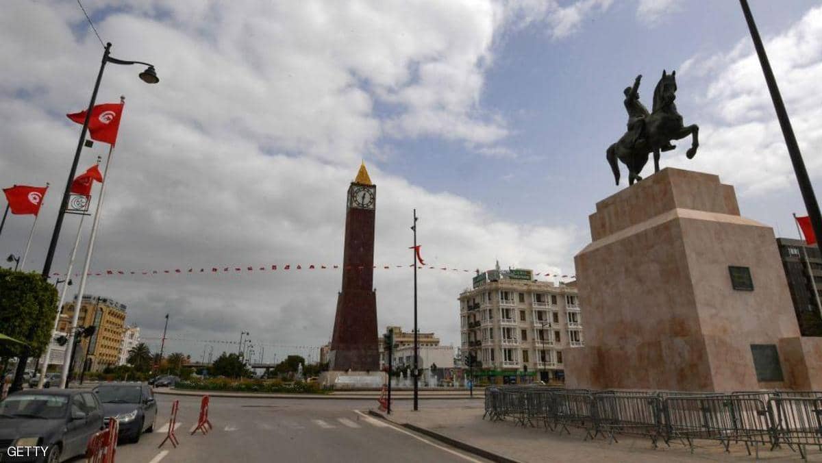 تونس تمدد حظر التجول لمواجهة كورونا