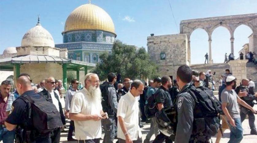 توتر في الأقصى بعد اقتحامات وتعطيل مكبرات المآذن