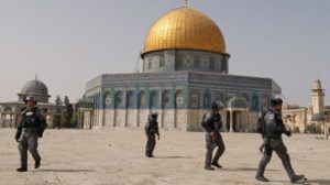 إسرائيل تصادر كافة مفاتيح المسجد الأقصى
