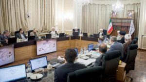 حكومة روحاني تتهم مرشحين للرئاسة بتبني مهاجمتها في الحملات الانتخابية
