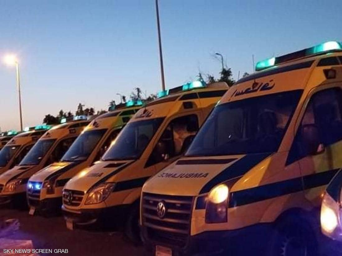 معبر رفح.. انتشار كثيف للفرق الطبية لاستقبال الجرحى