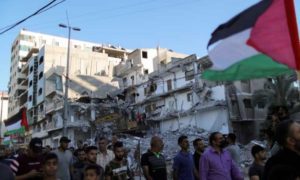 الاحتلال الإسرائيلي يواصل فرض قيود على معابر غزة ويكبد السكان خسائر مالية كبيرة