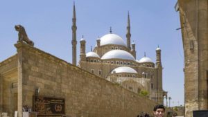 مصر.. حكم نهائي يمنع اعتلاء منابر المساجد من دون ترخيص