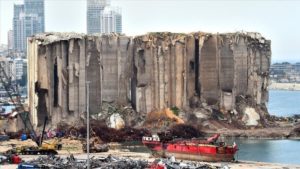 أهالي ضحايا انفجار بيروت للنواب لا حصانات أمام دمائنا