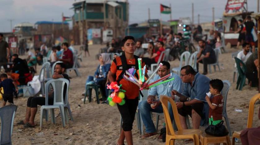 إسرائيل تحجب 180 مليون دولار مستحقة للفلسطينيين بسبب رواتب الأسرى