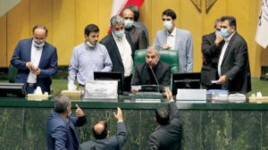انتقادات للبرلمان الإيراني بعد المصادقة على «تقييد الإنترنت»