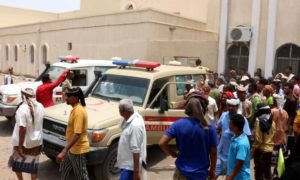 اليمن 40 قتيلا من القوات الحكومية في قصف صاروخي للحوثيين على قاعدة جوية