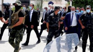 تونس ضغوط متزايدة لدفع الرئيس إلى تحديد سقف زمني للتدابير الاستثنائية
