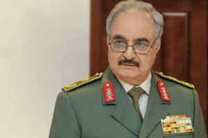 حفتر الجيش لن يخضع لأي سلطة إلا إذا كانت منتخبة من الشعب