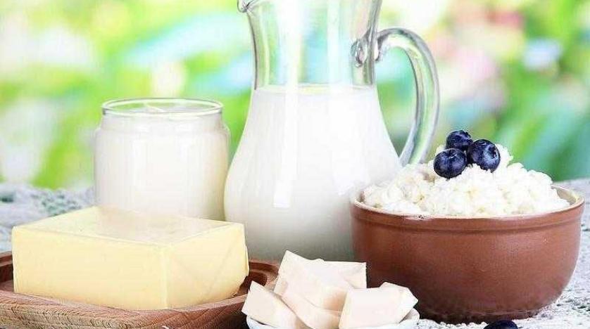 خبيرة التخلي عن الحليب ومشتقاته يسبب عواقب صحية كبيرة