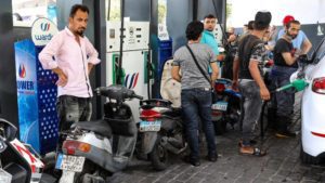 لبنان.. جلسة لمناقشة وقف دعم استيراد المحروقات