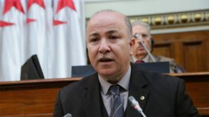 الجزائر تعد قانوناً جديداً للاستثمار