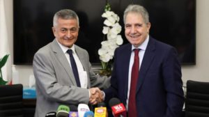 لبنان سيوقع عقداً لإجراء تدقيق جنائي للبنك المركزي في غضون أيام