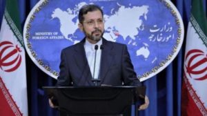 إيران تعتزم الإعلان عن تعيين سفير جديد لدى الحوثيين