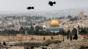 منع خطيب الأقصى من السفر 4 أشهر إضافية