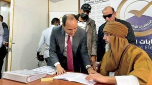 سيف القذافي تأجيل الرئاسيات والبدء بانتخاب البرلمان